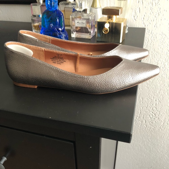 Pointy flats - Picture 3 of 4